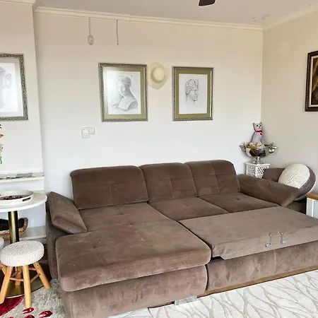 Downtown Private With Full Kitchen, Panoramic Views, Self Check-in & Free Parking, English, Bulgarian, Lanaguages Ok!