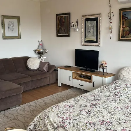 דירה Downtown With Full Kitchen, Panoramic Views, Self Check-in & Free Parking, Value! *